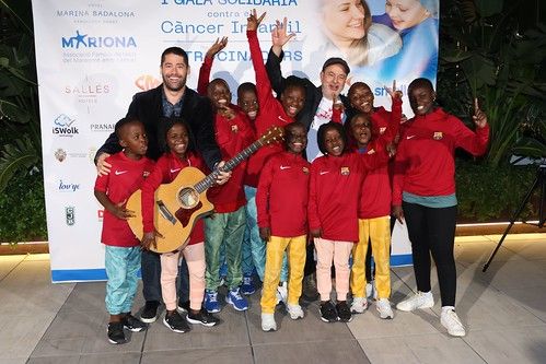 La primera Gala Solidaria del Sallés Hotel Marina Badalona une solidaridad y glamur contra el cáncer infantil