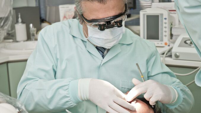 ¿Acabas de salir del dentista? Lo que hagas ahora marcará la diferencia