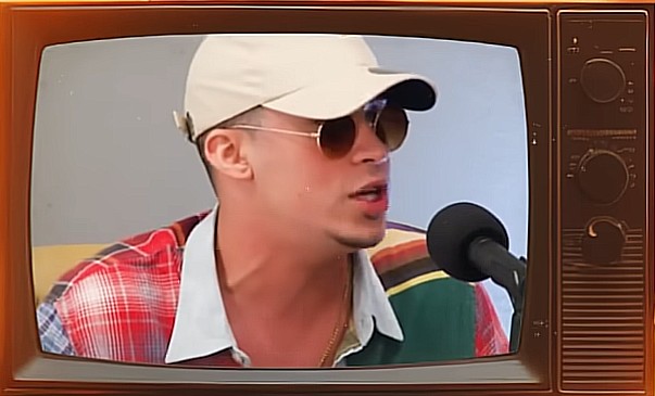 ¿Sabes quien es Bad Bunny? Descubre aquí su increible historia, de la nada al todo en 10 años